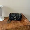 Bolso de hombro con cadena, patrón de rombos simple, bolso de axila moderno y elegante para el verano de 2026, bolso cruzado cuadrado pequeño casual para el día a día, modelo nuevo