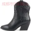 Botas Nuevas Transfronterizas para Mujer Botines Vaqueros Puntiagudos Tacón Alto Talla Grande Botas Bordadas