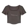 Camiseta de manga corta al por mayor del sudeste asiático para mujer, verano, cuello cuadrado, camiseta interior, top chic sexy ajustado que muestra el ombligo para mujer