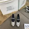 Zapatos Franceses Mary Jane para Mujer 2026 Nueva Primavera de Punta Cuadrada con Tacón Grueso, Brillantes y Elegante Diseño de Correa Única de Tacón Medio