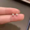 Pendientes de Plata de Ley S999 de Trébol de Cuatro Hojas, Trébol de la Suerte, Lujo Ligero, Sensación de Alta Gama, Clavos para Cartílago Auricular, Adecuados para Perforación de Oreja, No Necesitan Quitarse al Dormir