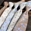 Camisa Formal para Hombre con Corbata, Color Beige Claro Estilo Verano, Corbata Profesional de Negocios Rayada Jacquard Atada a Mano de 8cm