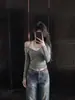 Camiseta azul de manga larga estilo halter de dos piezas falsas para mujer, nuevo diseño de principios de otoño 2026, camiseta base de capa interior, top elegante