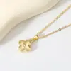 Luo Chen Estilo Japonés y Coreano Super Hada Buena Suerte Trébol de Cuatro Hojas Zirconia Colgante de Collar Simple Elegante Moda Nicho Cadena de Clavícula