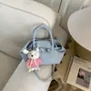 Bolso de Hombro Versátil de Gama Alta para Viajes Diarios 2026 Nuevo Bolso Tote de Gamuza de Gran Capacidad Bolso de Axila Retro de Nicho
