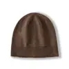 Cachemira 2026 Otoño/Invierno Nuevas Llegadas Unisex Gama Alta Color Sólido Tejido de Trenzas Cálido Moda Protección para los Oídos Gorro Casual de Punto