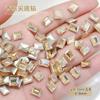 Venta al por mayor Celebridad de Internet Manicura Champagne Joyería de Diamantes Súper Brillante Maillard Rectangular Gota de Agua Diamante de Uña Forma Especial Punta Inferior