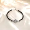 Novo bracelete de contas com pérolas em formato de trevo de quatro folhas, para homens e mulheres, feito à mão e ajustável