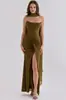 Vestido longo tomara-que-caia estilo europeu e americano com lenço de pescoço e fitas, plissado no corpo todo, acinturado, fenda alta, justo ao corpo, cor sólida, alta qualidade