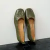 Zapatos de vestir planos retro artísticos de piel de cordero de corte bajo para mujer 2026 nuevo estilo suela suave cómodos bailarinas zapatos planos para ir al trabajo
