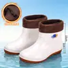 Botas Especiais para Workshops de Alimentos, Cano Médio e Alto, Resistentes a Óleo, Resistentes a Ácidos e Alcalis, PVC Resistente ao Desgaste, Botas de Chuva Impermeáveis, Calçados de Proteção do Trabalho