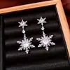 Brincos Pingente Floco de Neve em Prata Banhada a Ouro Real 18K, Luxo Leve, Sensação de Alto Padrão, Elegantes para o Dia a Dia