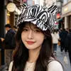 Boné de beisebol de verão com estampa de zebra, estilo nicho, boné estilo bico de pato com estampa de leopardo, boné octogonal para cosplay com orelhas exclusivas, estilo coreano para mulheres com rostos pequenos