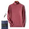 Suéter de punto de lana para hombre de otoño e invierno, cuello alto, suéter de lana casual de cuello semi-alto, suéter básico de cuello redondo para venta al por mayor