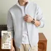 Cardigan de Lã Masculino com Gola Alta Tricotado Transfronteiriço Outono/Inverno 2026 Novo Casual Espessado Quente Casaco Suéter Masculino
