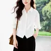 Camisa Elegante Anti-Rugas Feminina de Manga Longa 2026 Novo Estilo de Verão Blusa para o Trabalho com Design de Ajuste na Cintura para Esconder a Barriga e Emagrecer