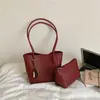 Bolsa Tote Retrô Transfronteiriça Casual Coreana Mãe e Filho Moda para Ir ao Trabalho Bolsa de Ombro Tecida de Alta Qualidade Elegante de Ombro Único
