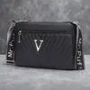 Bolsa Pequena 2025 Transmissão Ao Vivo Nova Mais Vendida Exquisita Bolsa de Mãe Versátil Bolsa Transversal Comércio Exterior Bordada Bolsa de Ombro Feminina