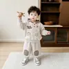 26 Conjunto Cálido de Peluche de Dibujos Animados para Niños Nuevo Estilo Coreano Oso de Dibujos Animados Sudadera con Capucha de Forro Polar de Una Pieza Conjunto Cálido Algodón de Colores