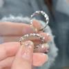 Anillo de amor sinuoso con diseño de río para mujer, moderno, sencillo, ligero, de lujo, exquisito, de nicho, de alta calidad, anillo de dedo Emoxie, nuevo 2023