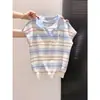 Top de punto tipo polo casual estilo coreano para mujer, diseño de verano 2026 con cuello camisero de rayas color block y mangas cortas acampanadas