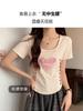 Playera de manga corta para mujer de algodón verano cuello cuadrado 2025 nuevo diseño de top corto espiga sentido del diseño hombro pequeño chica hot