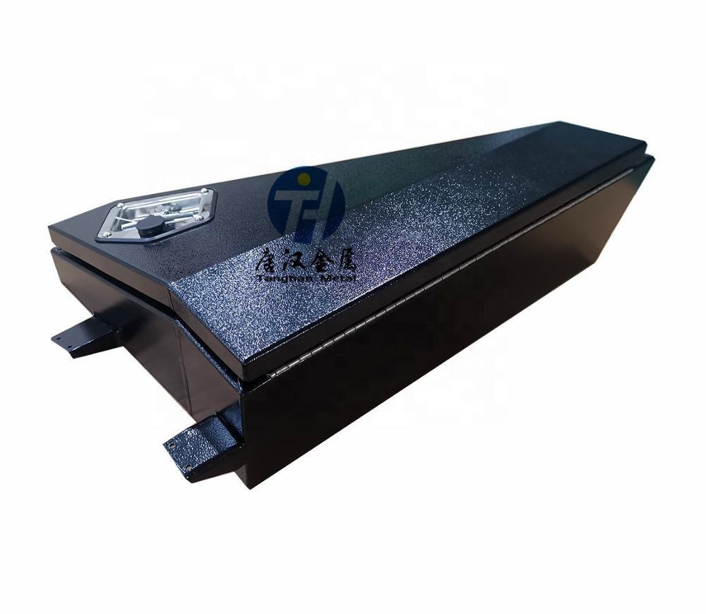 black crash bar box 1
