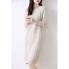 Vestido de malha de lã torcida estilo indústria pesada feminino outono e inverno comprimento médio saia de base saia de cashmere pequena