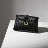 Bolsa Envelope Liberta Tecida à Mão Cuidadosamente Selecionada, Bolsa de Mão, Bolsa de Ombro Transversal de Grande Capacidade, Bolsa de Festa com Aba