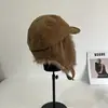 Sombrero Lei Feng de Gamuza Estilo Japonés Otoño e Invierno, Tendencia Retro, para Hombres y Mujeres, Cálido, a Prueba de Viento y Frío, con Orejeras de Felpa