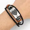 Pulsera tejida de cuero retro europea Señal de Amor y Paz Placa de metal Pulsera de muñeca Estilo Punk para Hombre Joyería para Mano