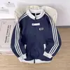 Jaqueta masculina estilo americano com blocos de cor listrados e gola alta, jaqueta esportiva patchwork da moda para outono e inverno, moletom cardigã de alta qualidade para casais