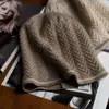 Cachemira 2026 Otoño/Invierno Nuevo Estilo para Mujer de Gama Alta Tejido Color Cálido Bloque de Color Jacquard Gorro con Protección para Orejas Tejido Casual Cubre Cabeza