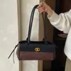 Bolso acolchado estilo Chanel para mujer, nuevo bolso baguette vintage de alta gama de moda 2026, bolso de mano para el hombro