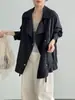 Então, para um look em tons de madeira, um Trench Coat Drapeado de Liocel Fosco para Mulheres, Blusa Solta de Comprimento Médio para Outono 5125