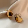Pendientes de Aguja de Plata Estilo Retro de Hong Kong de Alta Gama Color Maillard Pendientes de Mujer para el Trabajo Estilo Artístico Elegantes de Lujo Ligero