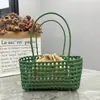 Estilo Ins Coreano Cesta de Vegetais Trançada Vazada Bolsa de Praia Casual de Férias Cor Doce Bolsa a Tiracolo de Ombro Bolsa de Rattan