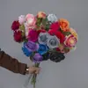 Flor Artificial de Rosa Redonda de Tres Cabezas Flor Artificial Arreglo de Boda Flor de Rosa Individual Adornos para Sala de Estar Flor de Seda Flor Decorativa Boda