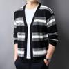 Cardigan de Rayas de Moda para Hombre Otoño e Invierno Nuevo Estilo Juvenil Holgado y Versátil Suéter de Punto para Hombre