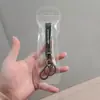 Venta al por mayor de llaveros populares para coche y llaveros de alta gama para motocicleta, perfectos como accesorios decorativos y pequeños regalos para exportación