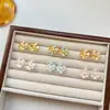 Pendientes de Pétalos Retro Franceses para Mujer Diseño de Nicho Estilo Ins Pendientes Súper de Hada Pendientes Versátiles de Flor Esmaltada para Mujer