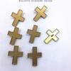 Accesorios de Anime Botones Personalizados Academia Escolar Hebilla Cosida a Mano Traje de Personaje Botón de Cruz Chapado en Oro