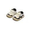 Nueva colección de otoño de zapatos para caminar antideslizantes y de suela blanda para bebés, adecuados para niños y niñas de 0 a 1, 2, 3 años, zapatos funcionales para niños pequeños, diseñados para prevenir lesiones en los dedos del pie.