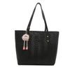 Água Ripple Car Stitch Tote Bag Bolsa Feminina 2024 Novo Simples Grande Capacidade Shoulder Bag Solid Color Stylist Handbag