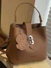 Moda Transfronteriza Popular Bolso Pequeño para Mujer 2025 Nuevo Bolso Cruzado Versátil de Gama Alta Bolso de Hombro de Mano