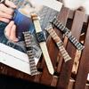 Correa de Felpa con Cola en V para Otoño e Invierno para Apple watch 456789 Generación Correa de Reloj Rayada Creativa Casual Coreana