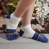 Calcetines de Cinco Dedos para Hombre Calcetines de Algodón Calcetines Cortos Letras Sencillas para Pareja Calcetines para Dedos de Primavera y Verano Calcetines Deportivos Absorbentes de Sudor