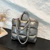 Bolso de Plumón de Moda Transfronterizo para Mujer Bolso Tote de Gran Capacidad Chaqueta Acolchada de Algodón Bolso de Mano Bolso de Hombro de Algodón de Alta Calidad