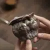 Taza de Agua Justa de Cerámica Rugosa, Taza de Agua Justa de Cerámica de Barro de Roca Vieja, Accesorios para Juego de Té Retro, Separador de Té Hecho a Mano, Taza de Té Uniforme para Mar de Té