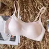 Lencería fresca, fina, transpirable e invisible para verano para mujeres con poco busto: sin costuras, soporte suave, realza y levanta, previene el "side boob" y previene la flacidez
